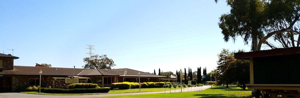 Quality Inn Carriage House Wagga Wagga Exterior foto